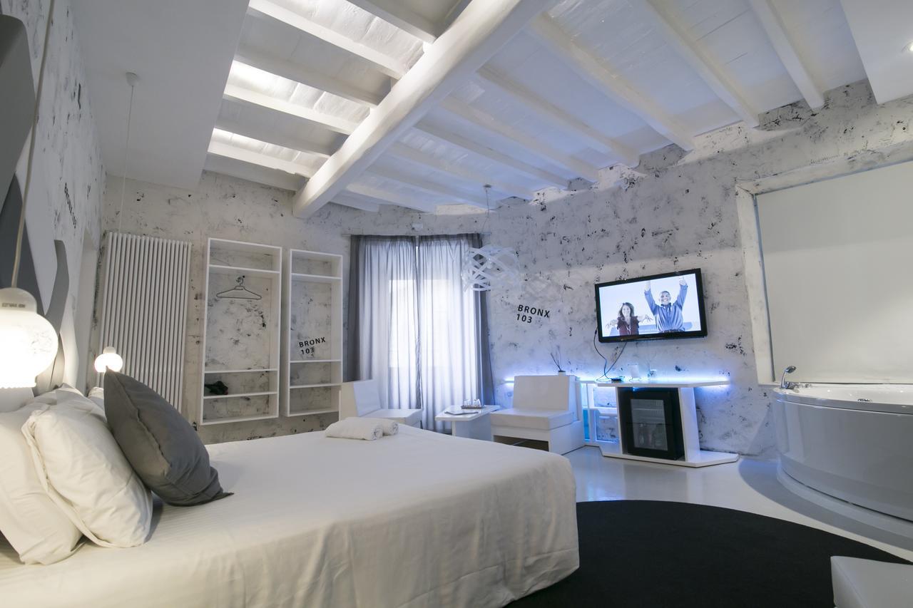 Design&Art Pie' Hotel Rome Exterior photo